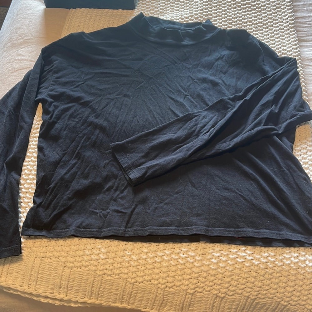 Boxy turtleneck, long sleeve T-shirt